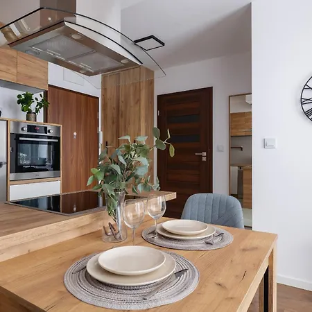 Apartment Near Expo Cracow Elegant By Renters Krakow